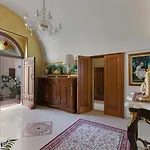 Raffaella - Villa Spongano