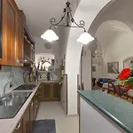 Villa Raffaella - *