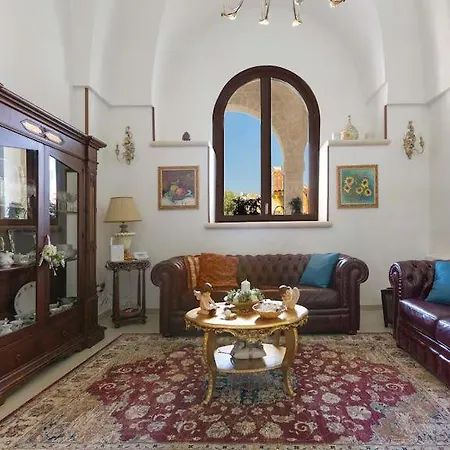 Raffaella - Villa Spongano